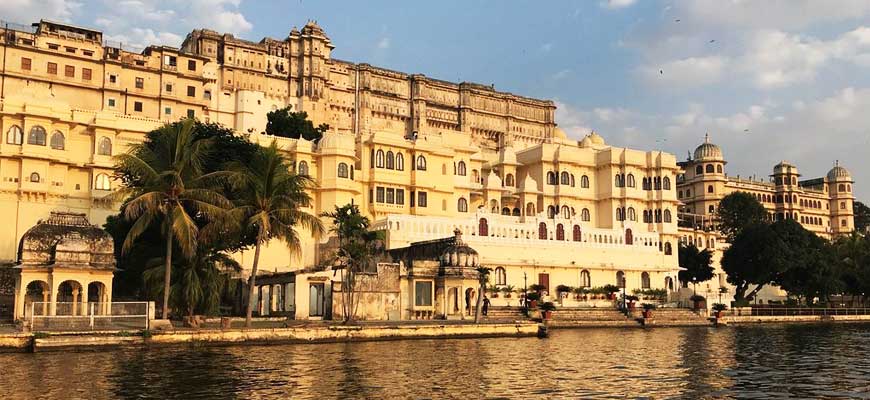 Golden Triangle Tour with Udaipur