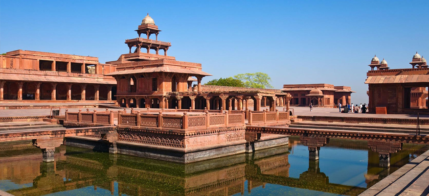 Delhi Agra Fatehpur Sikri Mathura Vrindavan Tour