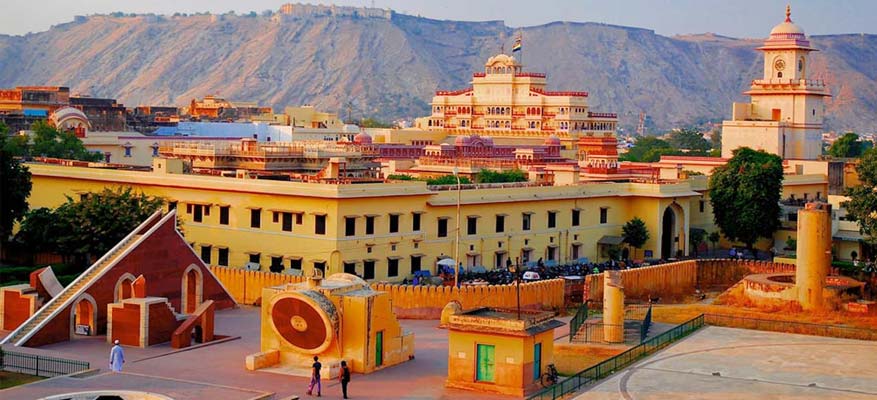 Rajasthan Forts & Palaces Tour