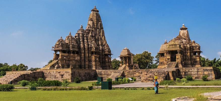 Rajasthan Tour With Khajuraho & Varanasi