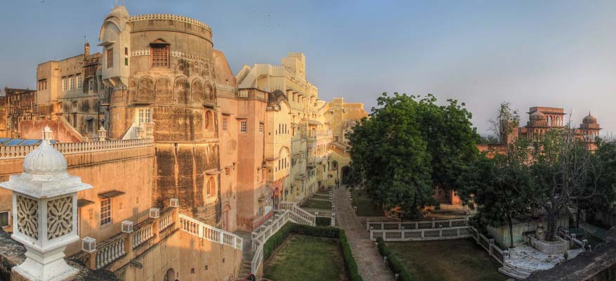 Rajasthan Tour With Khajuraho & Varanasi