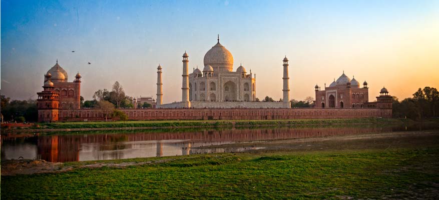 Taj Mahal Sunrise Tour