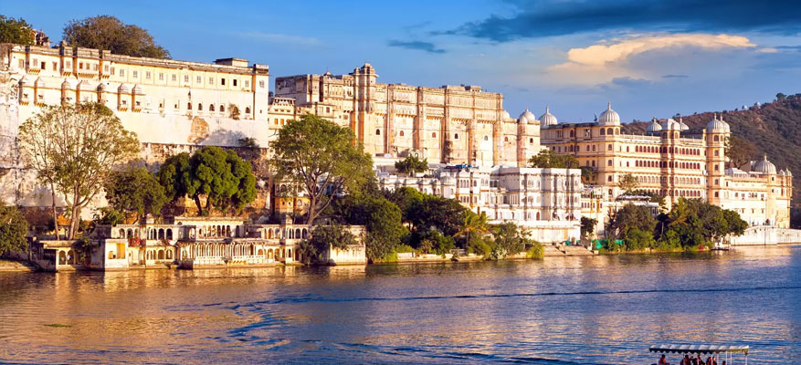 5 Days Jaipur Udaipur Mount Abu Tour