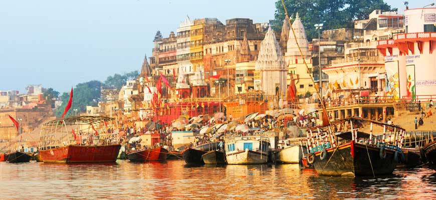 Golden Triangle Tour with Orchha Khajuraho Varanasi